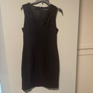 GUESS Black Sleeveless V‎ Neck Cutout Sheath Dress Knee Length Women's Sz 10